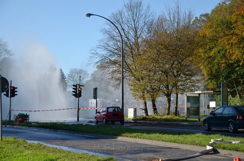 VU Tanklastzug umgestuerzt Huerth Industriestr P245.JPG